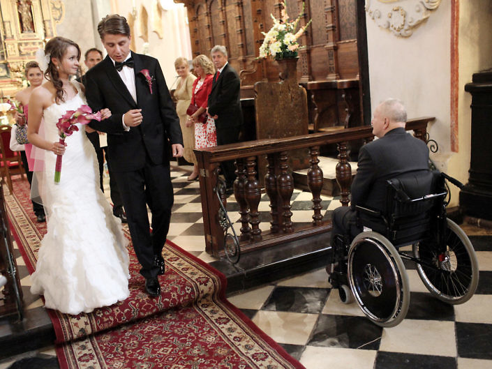 Piotr Guzik - fotografia ślubna, okolicznościowa. reportaż, plener